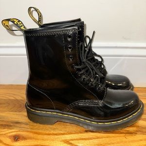 Dr marten boots patent leather
